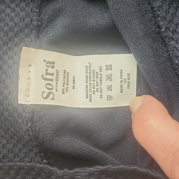 Pair of Sofra Leggings - Picture 6 of 6